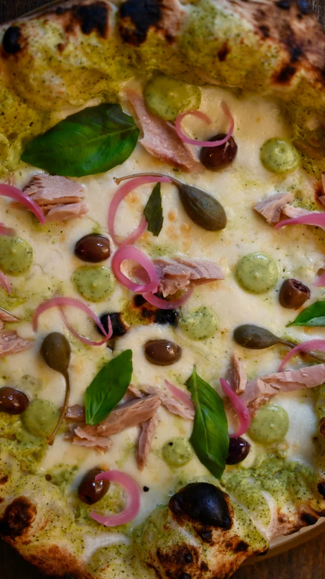 🔔 Les festivités sont lancées ! 🔔

Venez croquer ce printemps (et nos belles pizzas) chez @dayssiolini_ 🔥🤤🍕